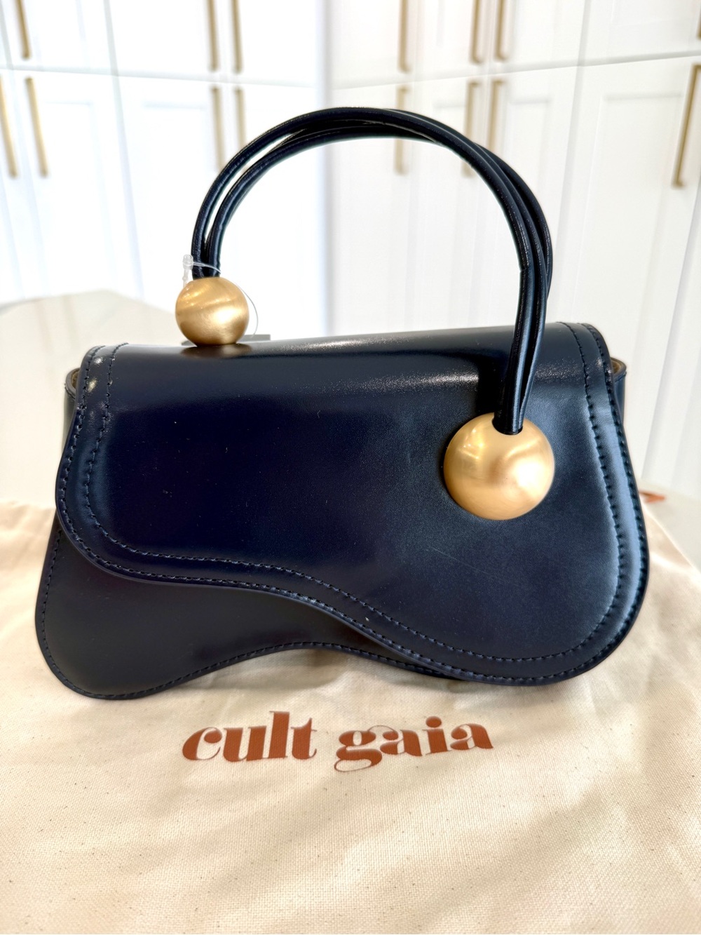 Cult Gaia Kazia Bag - Picture 3 of 11